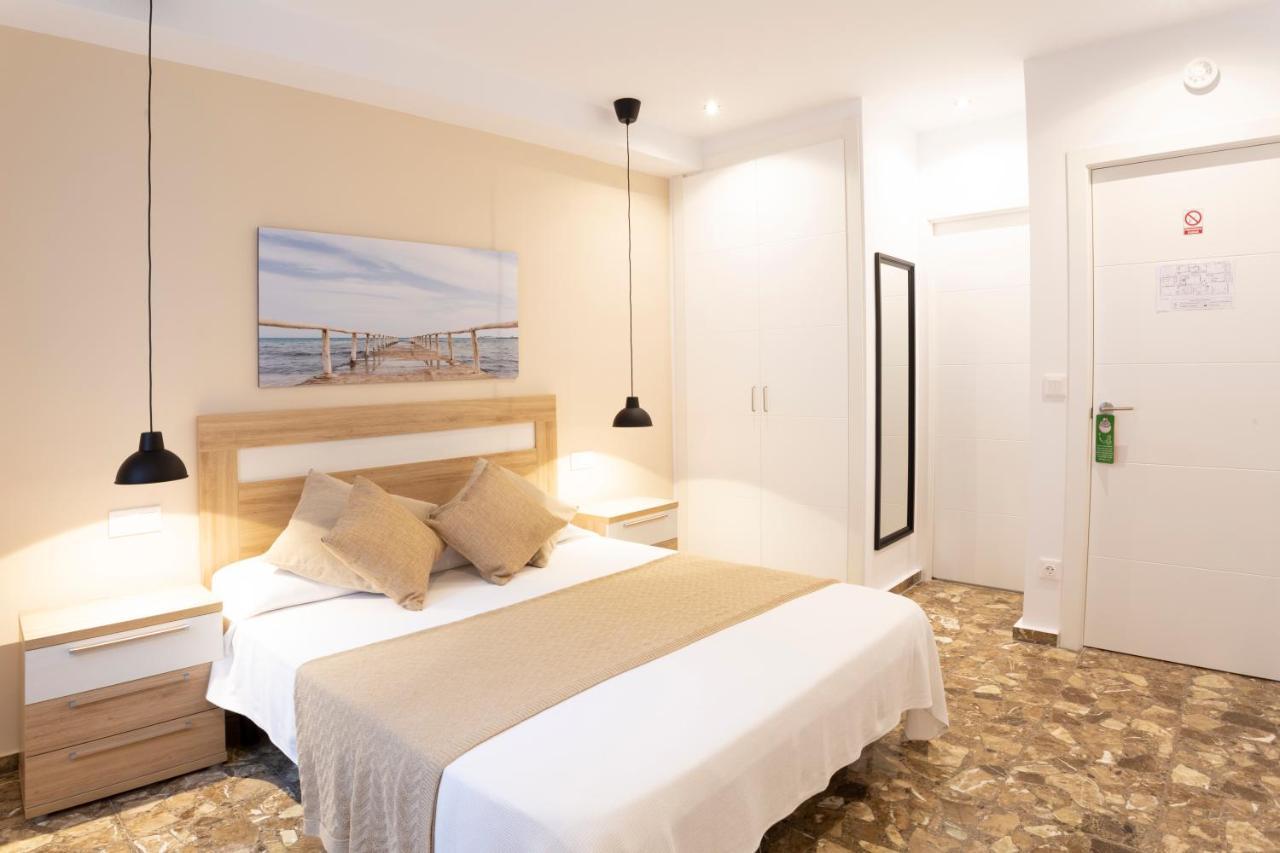Room Boutique 32 Дения Екстериор снимка