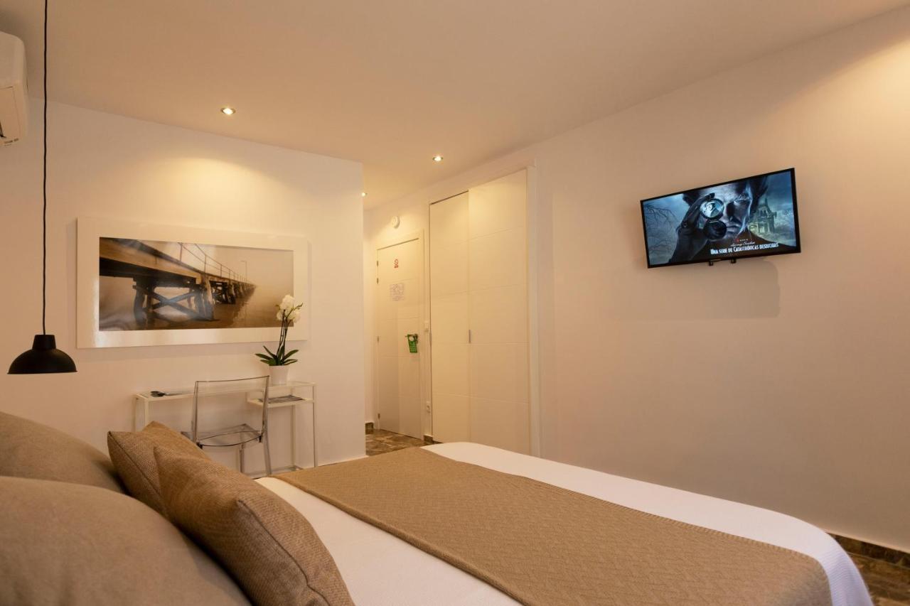 Room Boutique 32 Дения Екстериор снимка