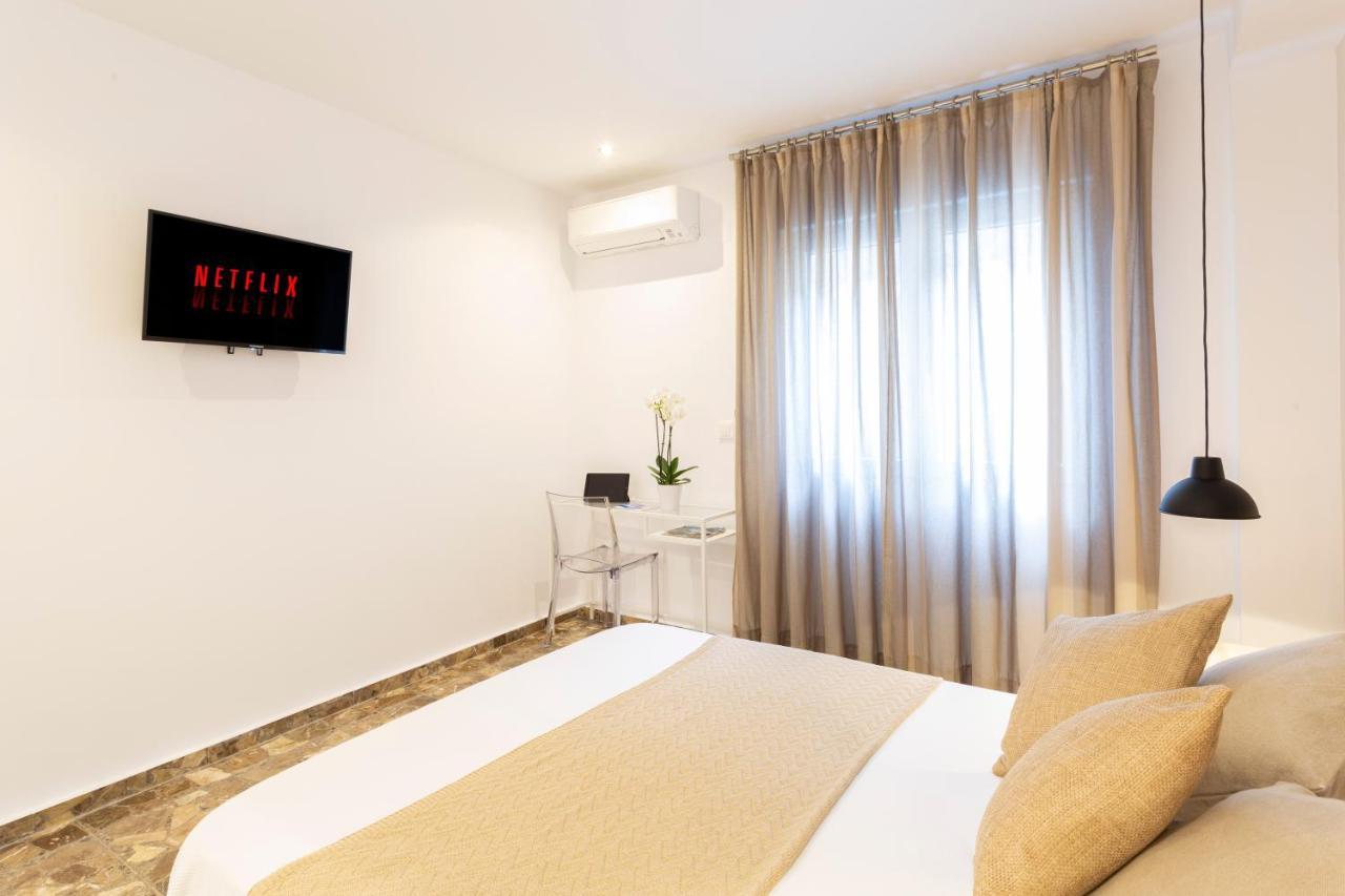 Room Boutique 32 Дения Екстериор снимка